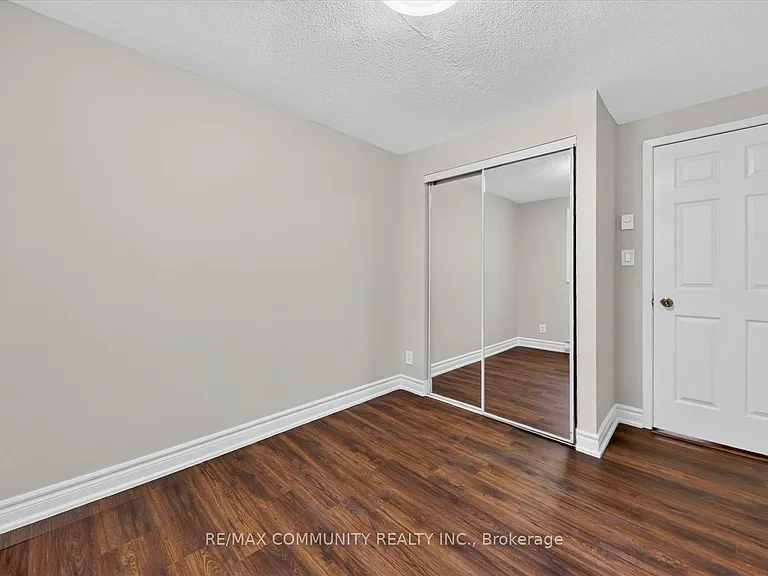 850 Huntingwood Dr #15 — Photo 24