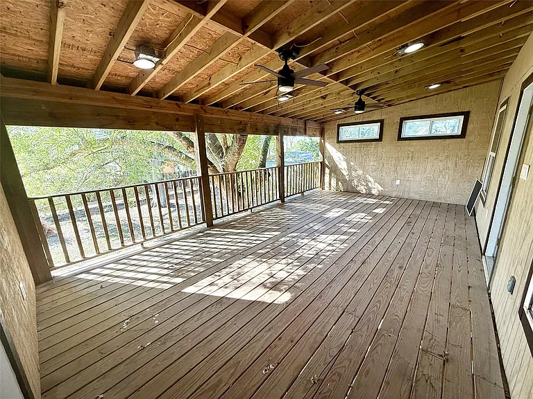 9013 Puritan Way — Photo 9