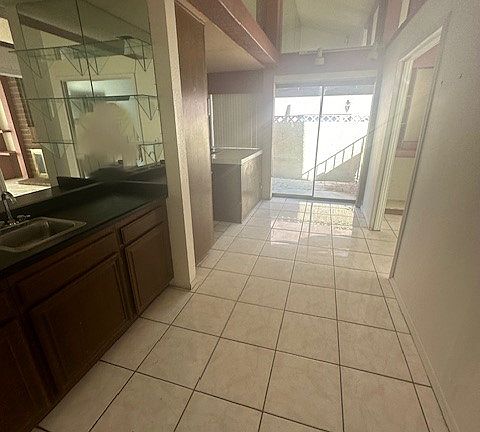 3rd image of 4659 Kristen Ln