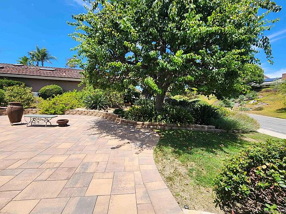 2nd image of 723 Santa Camelia Dr
