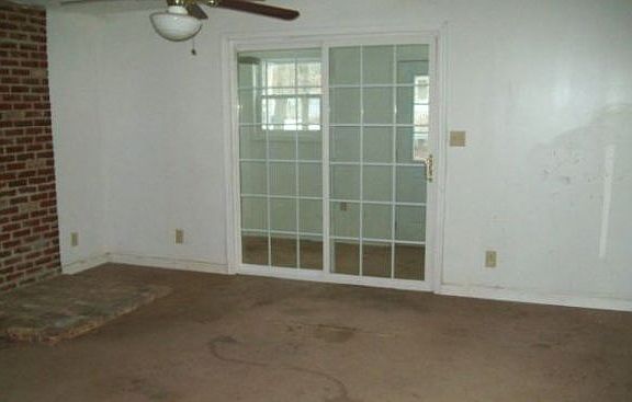 3rd image of 21574 Deer Cir