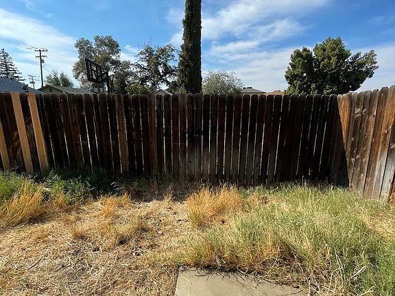 5th image of 1015 N Wisconsin Way #A