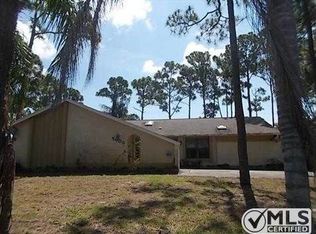 5606 Hickory Dr, Fort Pierce, FL 34982