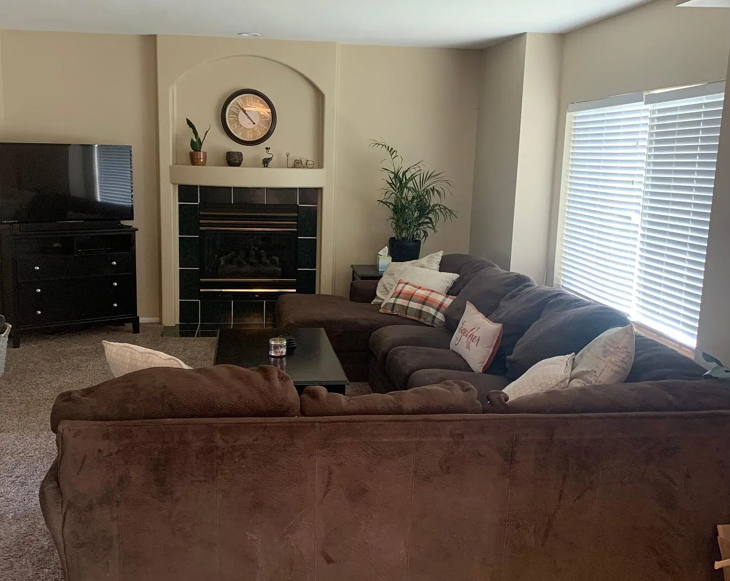 4 bed, 2890 sqft, $3,100 — Photo 4