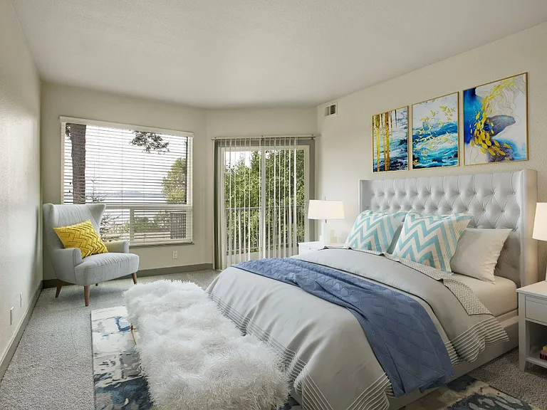 The Carillon Apartments — Photo 12
