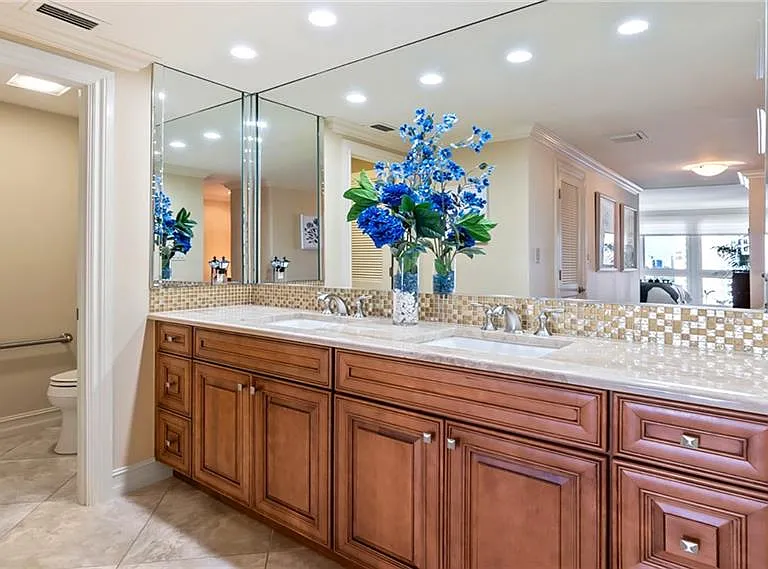 4031 Gulf Shore Blvd N #11C — Photo 6
