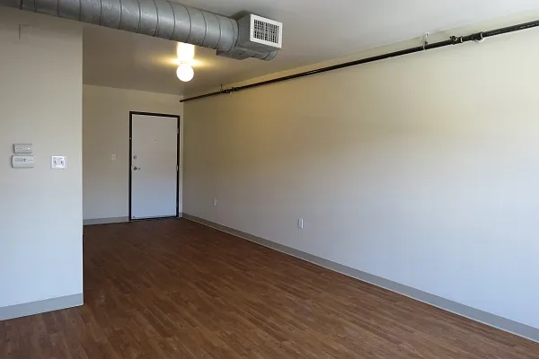 Off Broadway Lofts — Photo 4