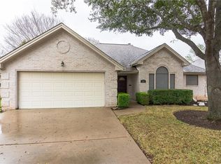 1209 Robin Trl, Round Rock, TX 78681