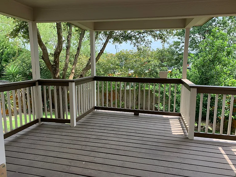 5716 Watercress Dr — Photo 32