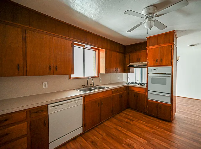 903 N Lamb St — Photo 5