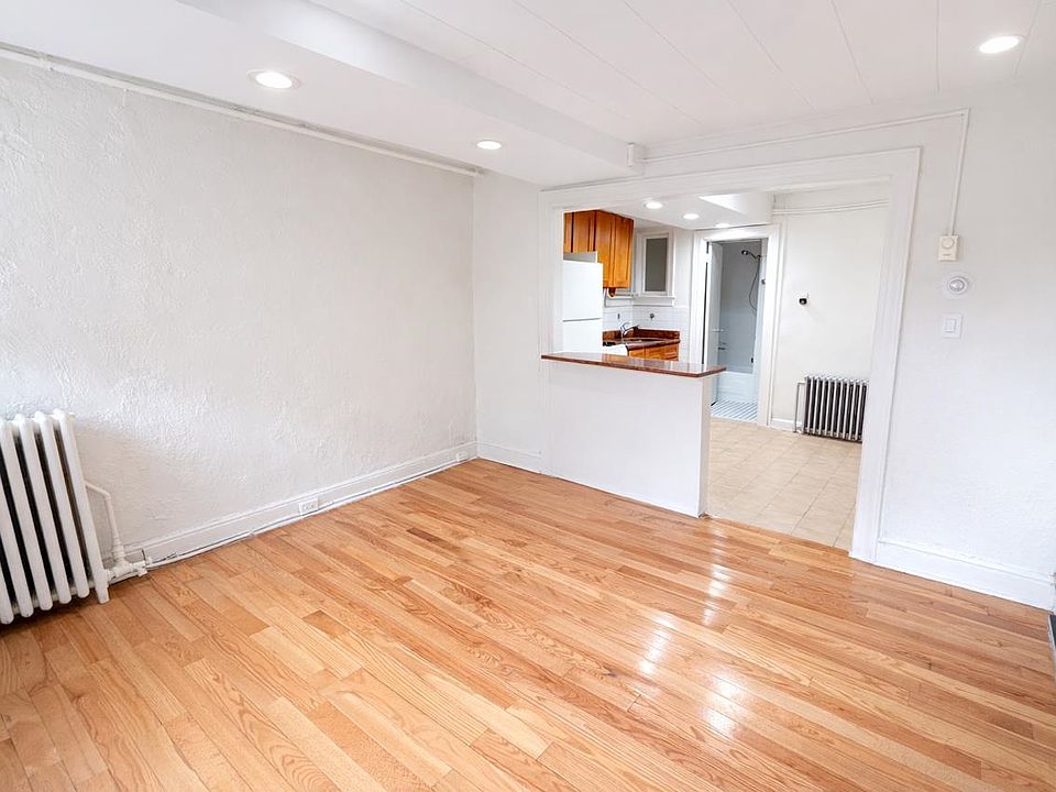 1st image of 675 Boulevard E Floor 1