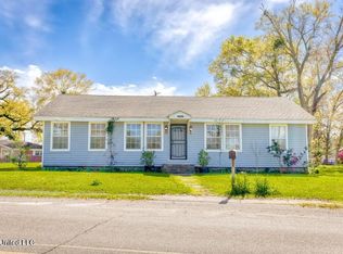 4818 McInnis Ave, Moss Point, MS 39563