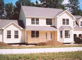 88 Brookfield Rd, Seymour, CT 06485