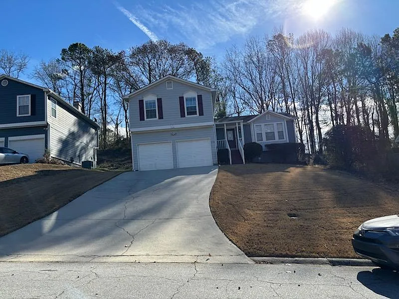6736 Cambridge Dr photo 1