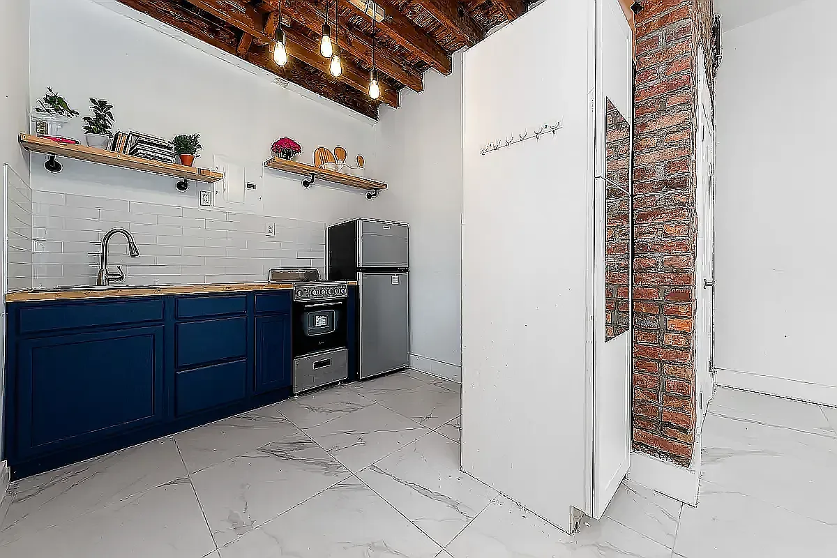 69 Lewis Avenue — Photo 2