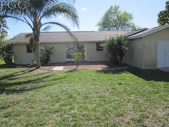 2nd image of 1305 NE 15th Ln