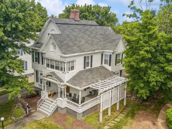 188 W High St, Somerville Boro, NJ 08876