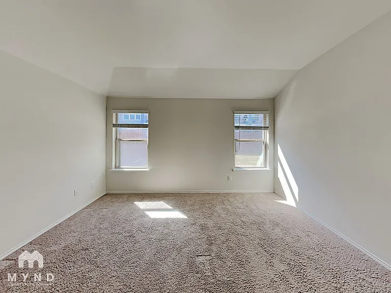 2436 Dolostone Dr — Photo 11