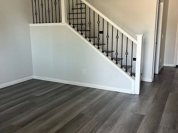 4th image of 9223 Cypress Ave #101