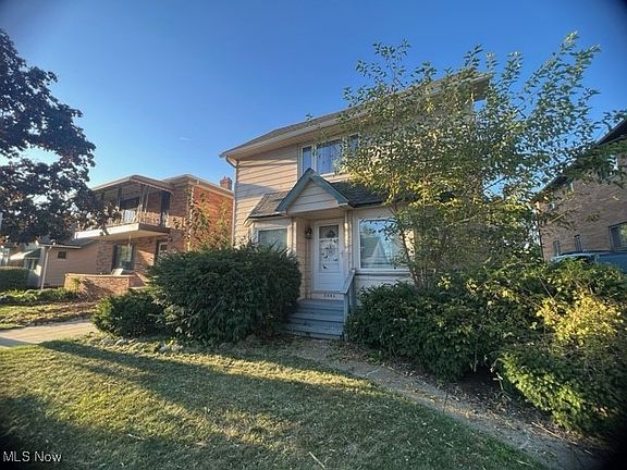 2nd image of 2202 Tuxedo Ave