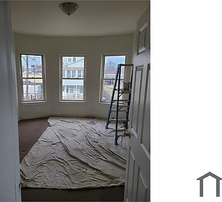 2 bed, 1300 sqft, $1,817 — Photo 2