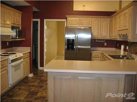 3rd image of 1534 Hunters Creek Dr