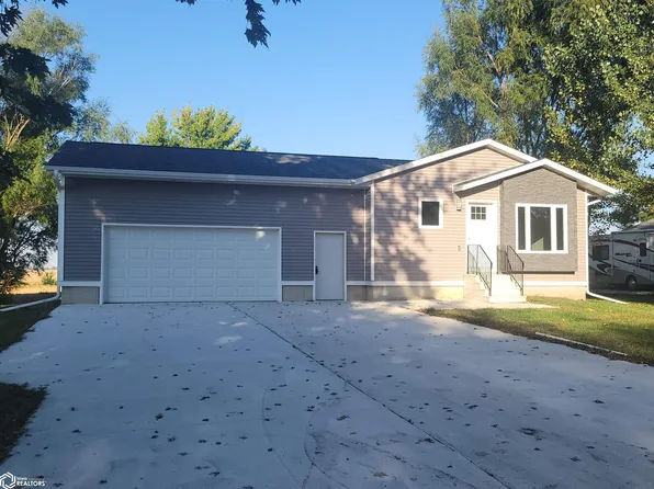 611 N Lincoln St, Eagle Grove, IA 50533