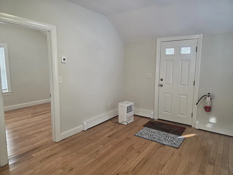182 Sea St #4 — Photo 20