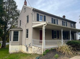 4489 Newark Rd, Cochranville, PA 19330