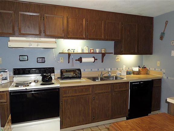 2nd image of 4056 Winterpark Dr