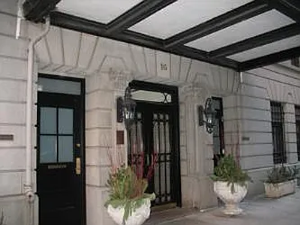 16 East 98th Street in Carnegie Hill