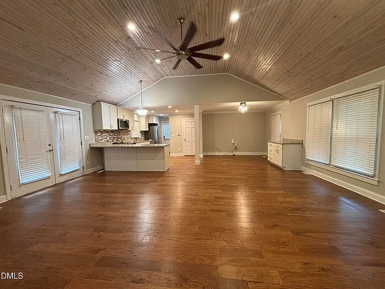 501 Merrie Rd — Photo 27