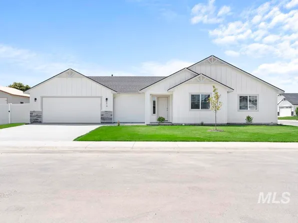 614 Brown Bear Way, Fruitland, ID 83619