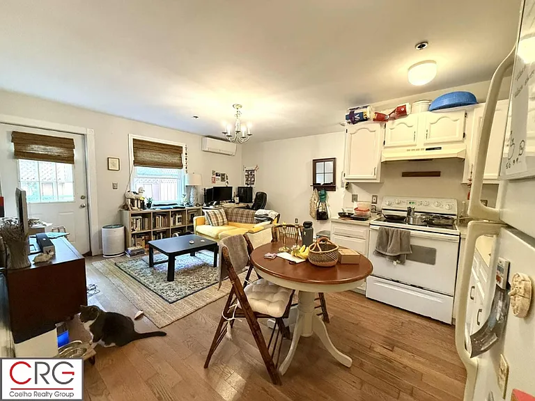 184 Bunker Hill St #2 — Photo 11