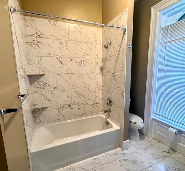 210 Locust St #3 — Photo 5