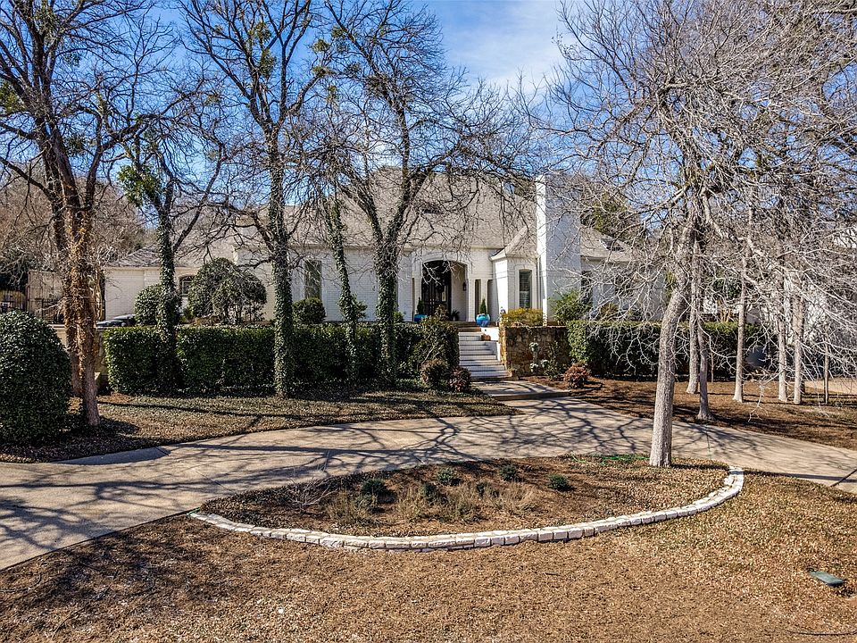 1st image of 3720 Briarhaven Rd