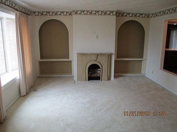 4th image of 21 Cherry Ln