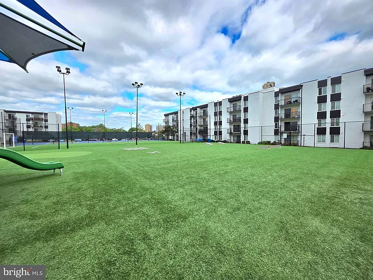 16 S Van Dorn St #101 — Photo 26