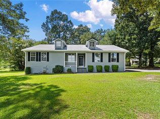 126 Hunts Gin Rd NE, Calhoun, GA 30701