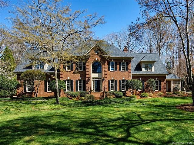 1st image of 3219 Oak Brook Dr