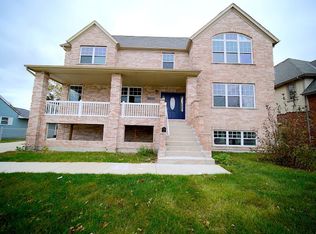 8520 New Castle Ave, Burbank, IL