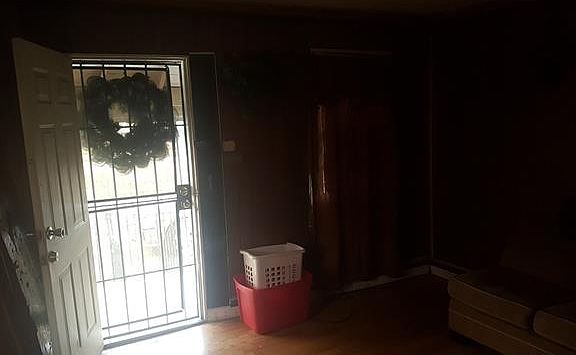 4th image of 1827 Montegut St