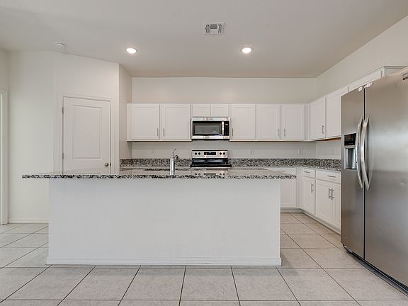 3rd image of 10950 N 165th Ave