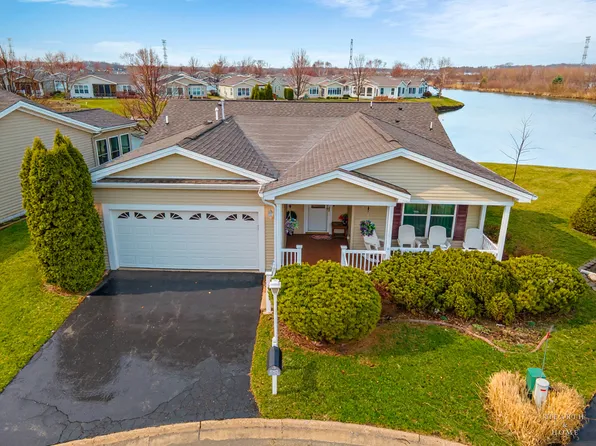 (undisclosed Address), Grayslake, IL 60030