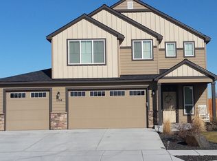 1394 Belmont Blvd, West Richland, WA