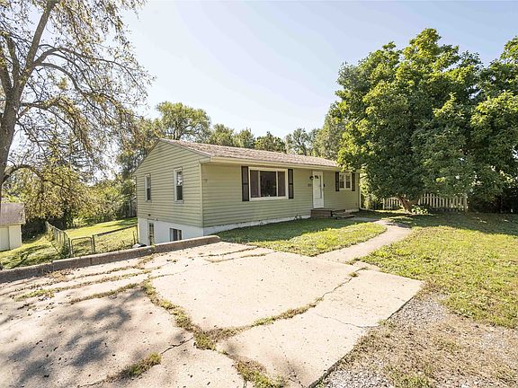 2nd image of 1026 McKinley Ave