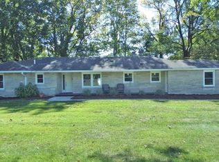 1616 Old Orchard Rd, Vincennes, IN 47591