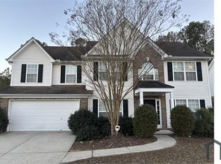 1564 Log Cabin Ln, Lawrenceville, GA 30045