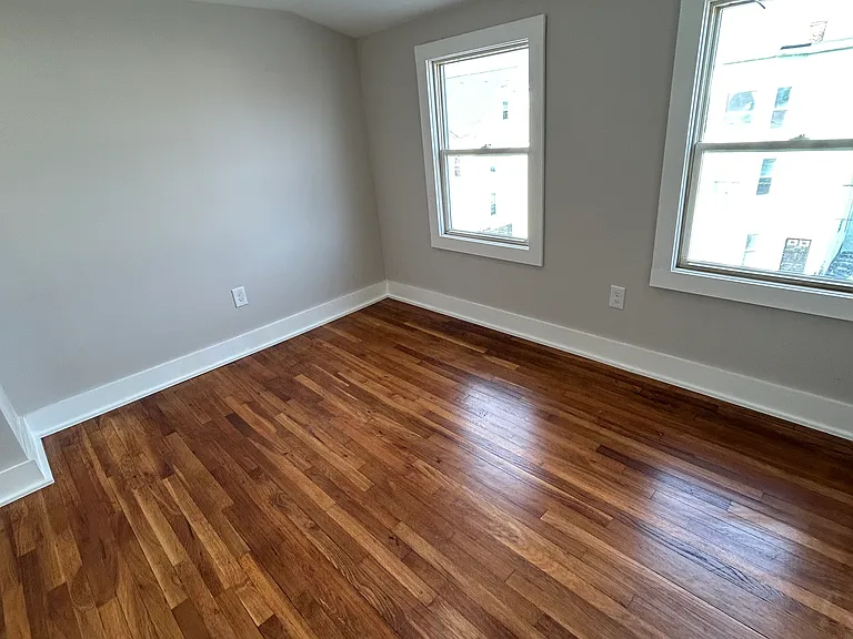 79 Hill St #301 — Photo 6