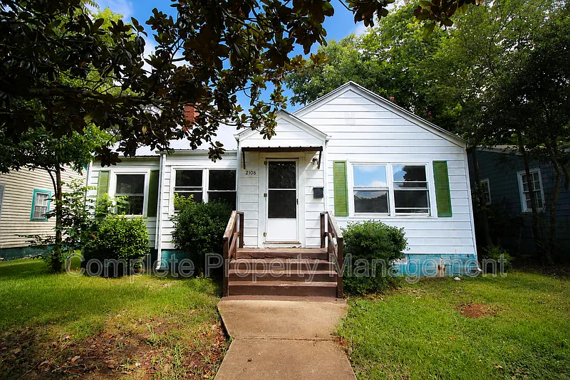 2108 48th Place Ensley